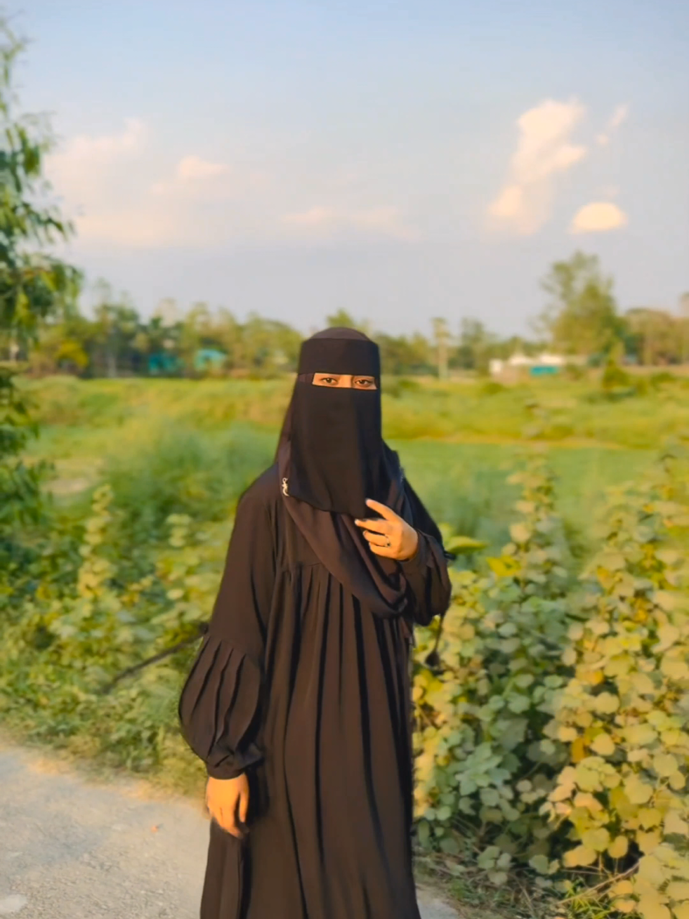 তাহার কেশে জবা ফুল🌺🤗#foryou #unfrezzmyaccount #plzsupportme #fypviralシ #foryoupage #trandingvideo @TikTok @TikTok Bangladesh 