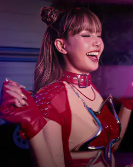 Behind the scenes of the amazing concertt #lisa #lisablackpink #blackpink #Kpop #edit #editör #imnotcool #creatorsearchinsights #dynpie♡ Lisa Coachella bts edit