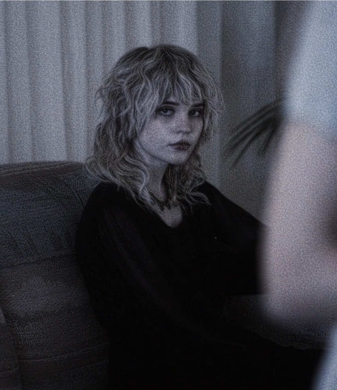 becky monroe.  [cc/ib lib6ratos] #whenthestreetlightsgoon  #beckymonroe #sophiethatcher #sophiethatcheredit #yellowjackets #yellowjacketsedit #nataliescatorccio #fy #ae #edit #xyzcba #foryoupage #aestheticedits ORIGINAL CONTENT FAKE EVERYTHING 