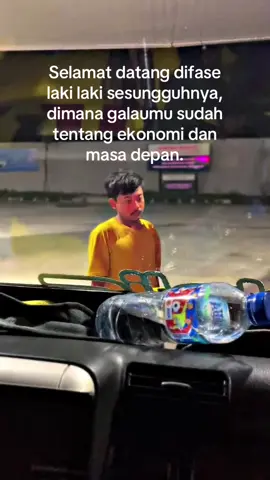 Selamat berkelana anak muda🤝 #tentanganak #drivermuda #kisahsopir #sadstory #trendingvideo #fyp #fouryoupage #rells #sejakdini #bahanswmu #trukmaniaindonesia #wonosobo24jam 