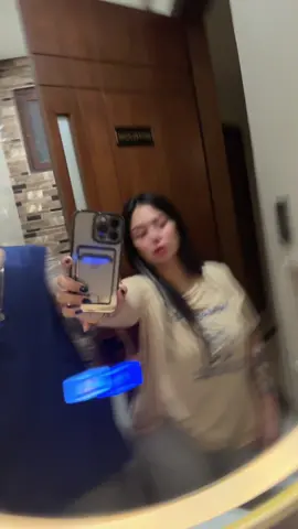 Panis kayo sakin ang taga hawak ng phone yung kumanta @Toni Fowler 😂 #teamonince #torofamily