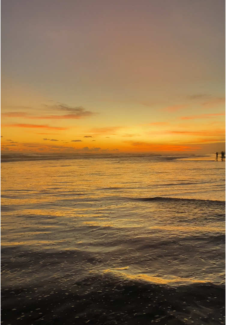 #pantai #sunset #jogja #pantaiselatan 