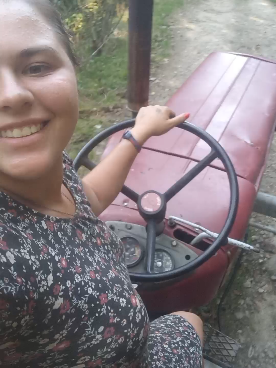 jestem tego bardziej niż pewna 😎😉 #ursus #traktor #rolniczka #rolnik #rolnictwo 