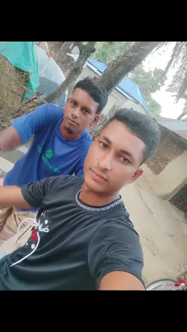 আমার সব থেকে কাছের বন্ধু,,,🌸🌸