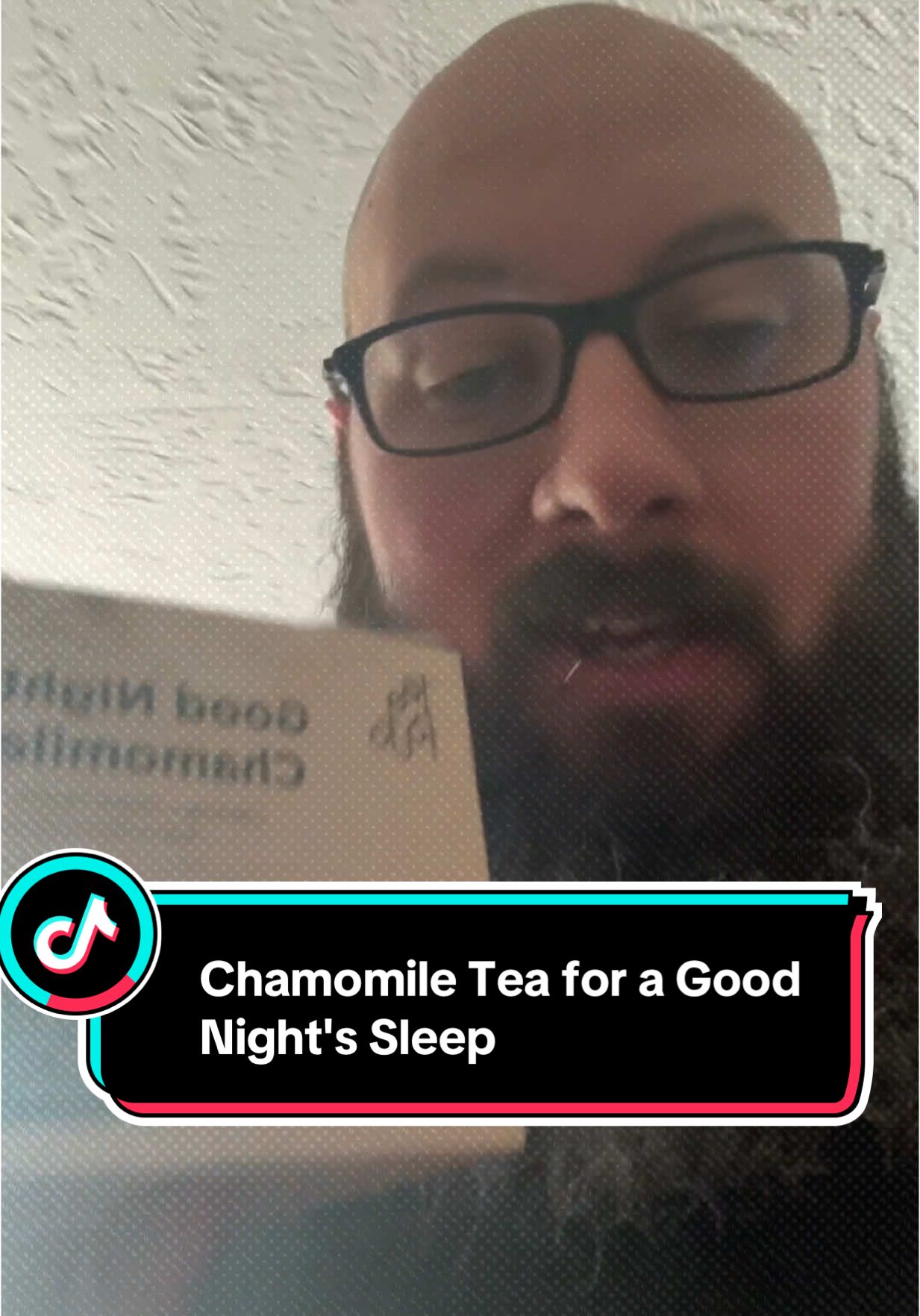 I discuss a chamomile-based tea called 'Good Night' that can help with falling asleep at night. The tea contains ingredients like chamomile, burdock root, mulberries, goji berries, cassia seeds, and honeysuckle, and is said to have an earthy taste without any caffeine. #insomnia #sleepproblems #chamomiletea #naturalremedies #herbalism #goodnightchamomile 