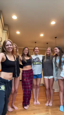 Last one w my girls (yes I ruined the transition)