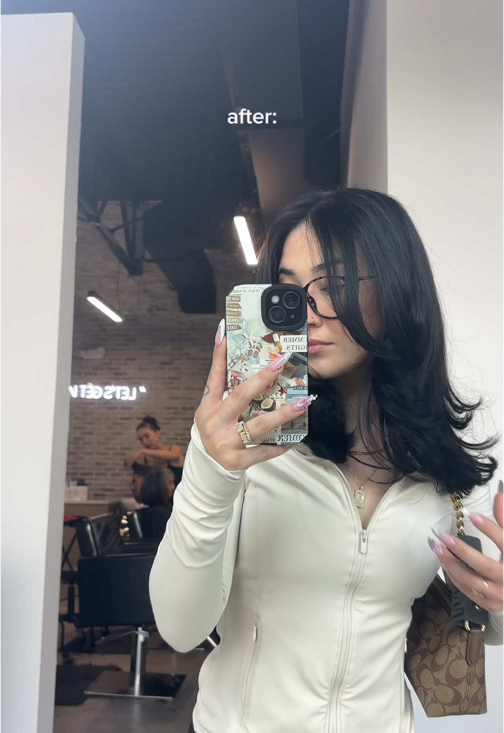 A touch up at the hair salon is one of the best feelings to exist 🥹✨ stylist: @Aleja ⚡️  #hair #hairappointment #girlmaintenance #maintenance #maintenanceday #maintenancevlog #hairvlog #girlerrands #CapCut 