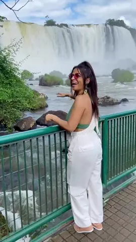 #daneieleleite #psi #terapiacorporal #neuropsicologa #reich  @mareterapia é @danieleneuropsi