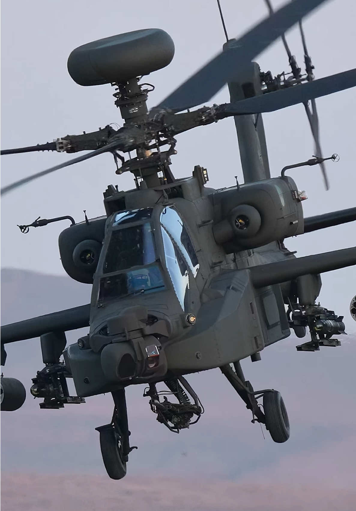 Apaches hunting for prey #rnlaf #dutch #helicopter #military #apache #fyp #foryoupage
