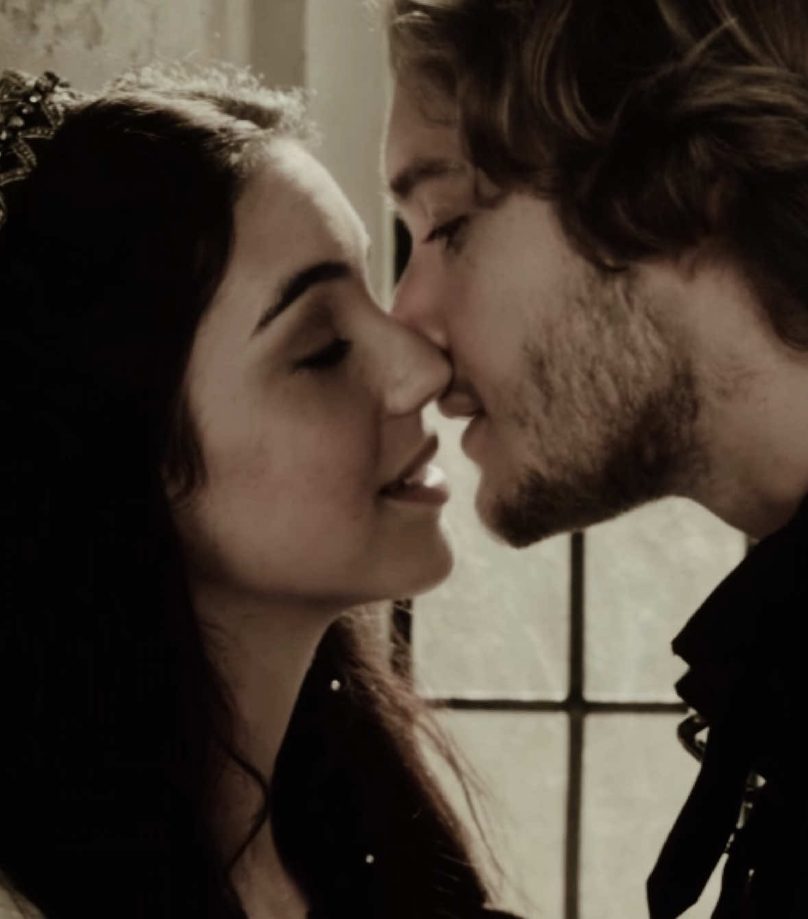 “not nearly” oh. my. god. ✨💐 sdt @espnosa 💞 | ac @cth.mp3 #reign 