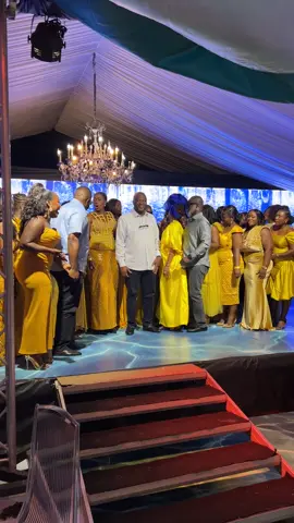 It’s all girls affair 🥹❤️❤️ #ibrahimmahama at #HOLYCO2001 #reunion 💃💃💃💃🕺 #fun #fypシ゚ #br3da__ #Gentlman #ibrahimmahama #ghana #mahama #celebration 
