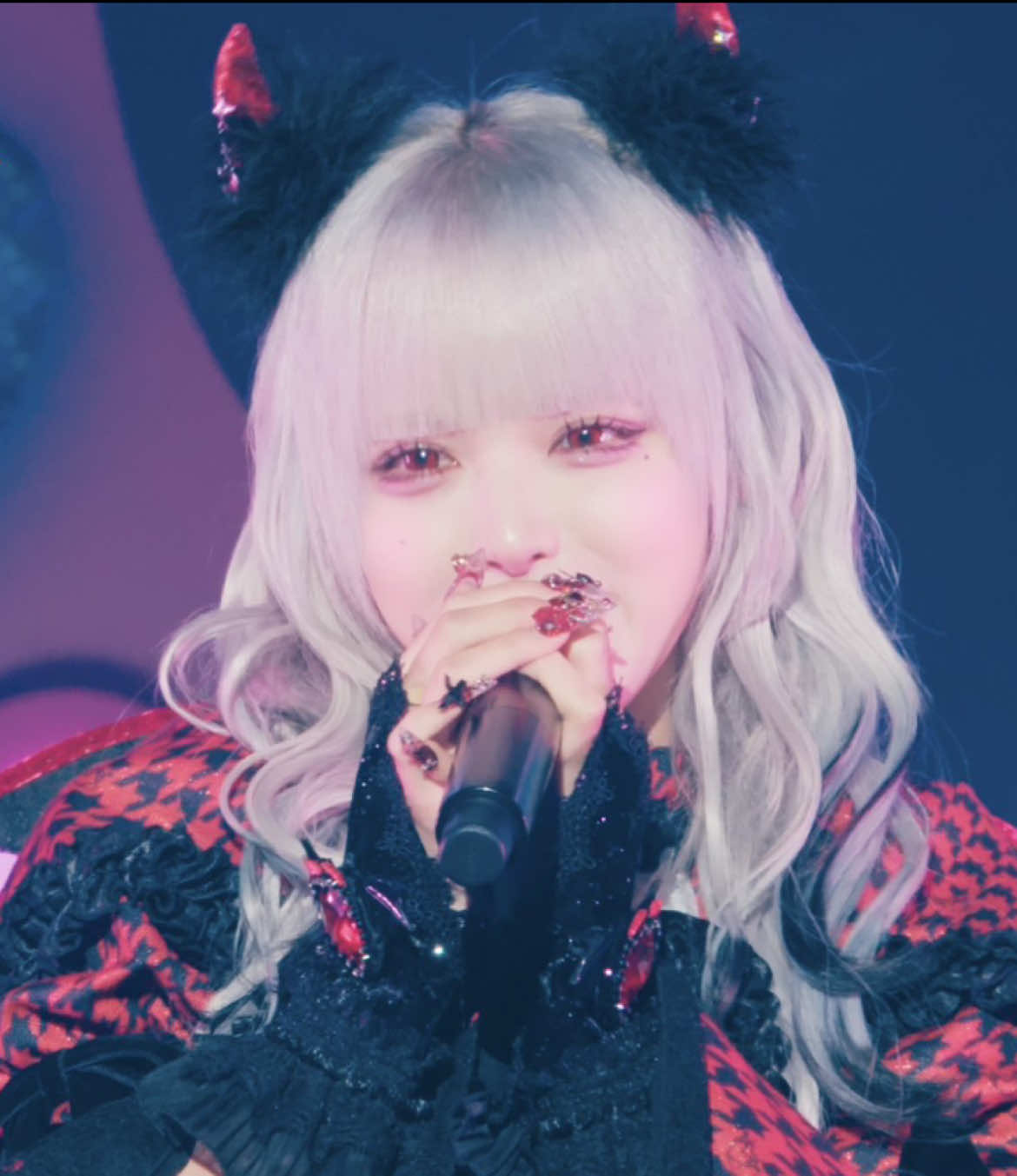 【LIVEMV】 『あたしはキミに愛されたい！』 新しい自己紹介ソング可愛すぎる！！💕 皆あ・い・し・て・る🫶 #AVAM #おいしいねこうどん #ねぇねぇそらち #とうふのぱっつん前髪 #なんたらほにほに #気づいてゆかぴ #あみごんに愛を #わんわん生存確認 #アイドル #fyp #推し @月深 乃絢 @青空 ( ｿﾗ ) @大原乙葉 | AVAM @桔梗 花香【AVAM】 @ゆかぴ @小鳥遊あみ🧃 @佐伯七海 