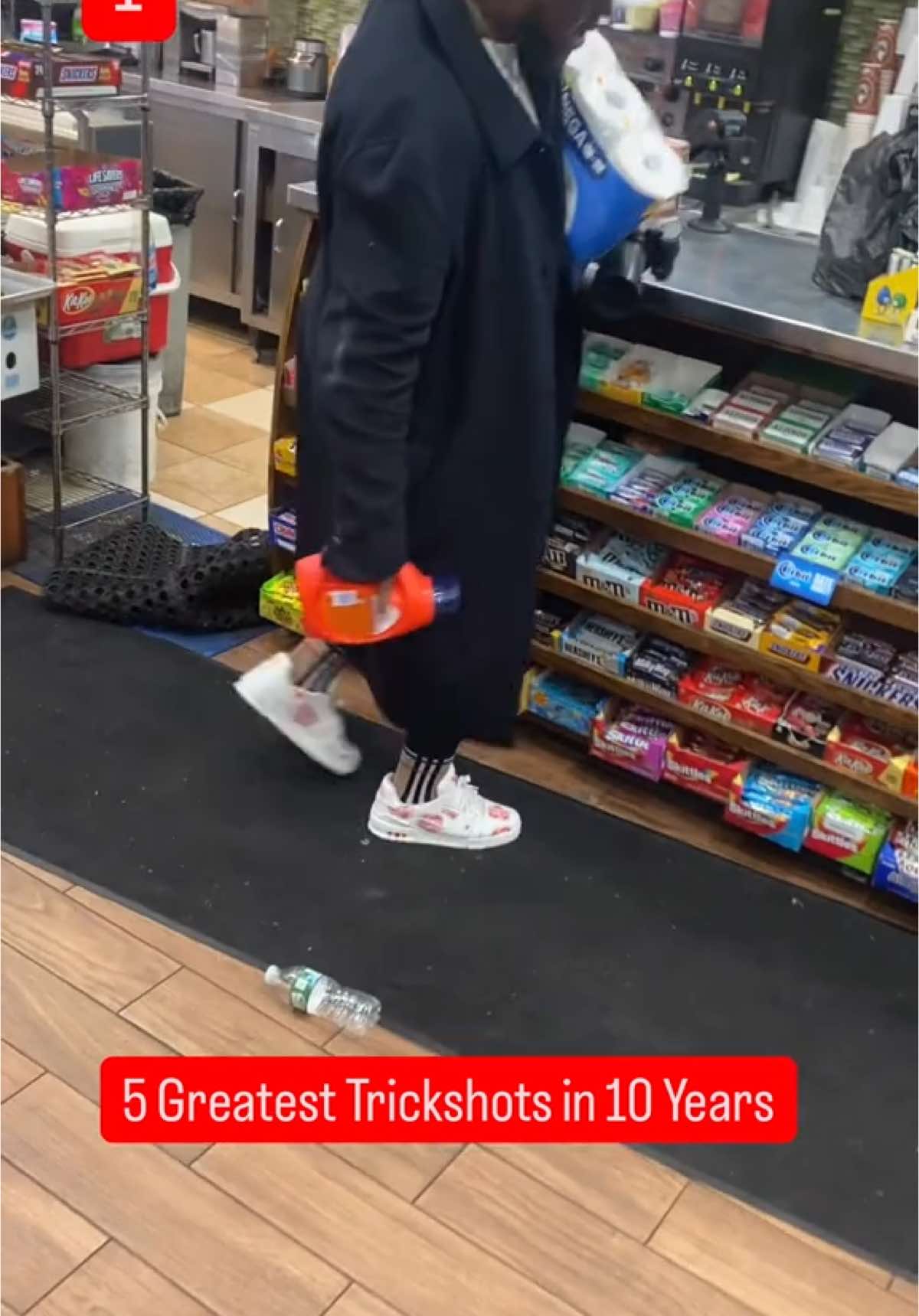 If you are not willing to take risk then you you are not willing to win @beautifulsoulsinnyc  #trickshot #Soccer #football #compilation #happiness #risk #fyp