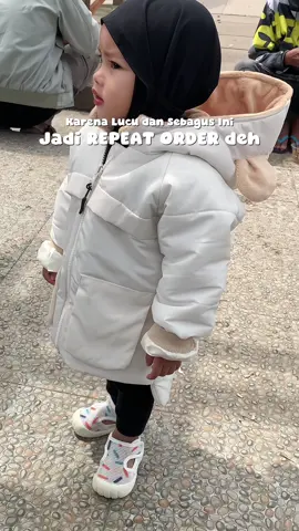 sangking bagusnya jadi beli lagi hehe🫶🏻emang mantul nih @Lovanka.Id #jaketwinter #jaketanak #jaketanaktebal #jaketanakmusimdingin #hoodieanak #jaketparasutanak 