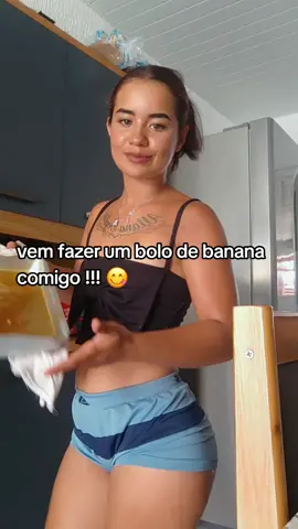 quanto custa a banana aí ? 🤣❤️ bolo de banana  #explore #vamosalmoçar #trendingsong #viral_video #frasesmotivadoras #foryoupage❤️❤️ #explorer #crescernotiktok #gratidao #boatarde #boanoite 