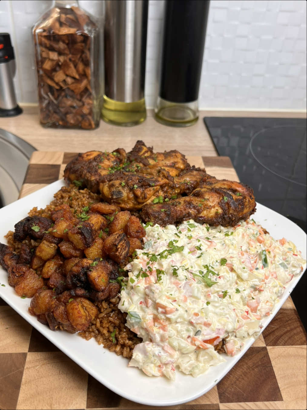 Riz au poulet 🍗 Le détail de la recette ce soir sur mon insta : escale_food30 #tiktokfood #FoodLover #chiken #foodies #france #paris #FoodTok 