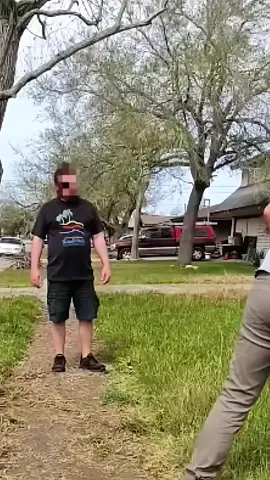 Neighbor freaks out and threatens to call the cops on me if I didn’t stop mowing for this old 80-year-old lady #mowing #mowingthelawn #mowingstand 