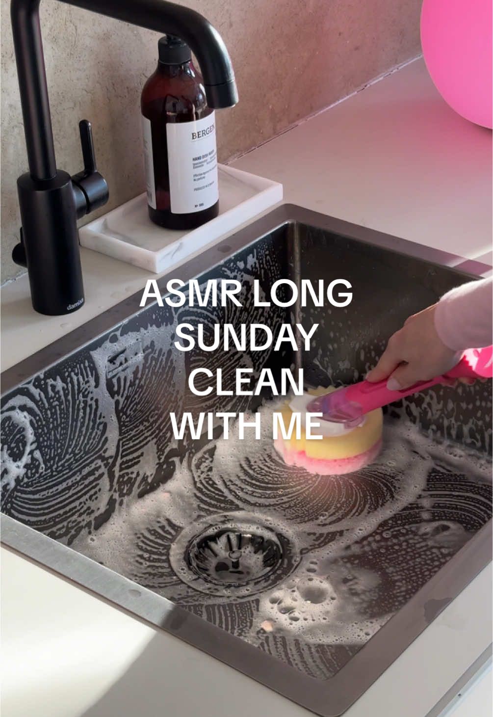 asmr long sunday cleaning reset 🎧🫧 all products are linked in my bio 💓  @The Pink Stuff brand ambassador  #CleanTok #sundayreset #asmrcleaning #cleanwithme #cleaningmotivation #cleaningtherapy #cleaningroutine #thepinkstuff #cleaningproducts #cleanhome #cleaningtips 