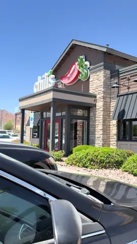 10/10😍 @Chili’s Grill & Bar #chilispartner #chilisorder #fyp 