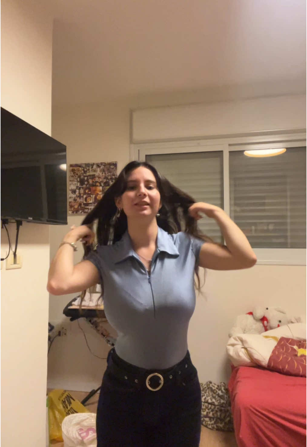 זה הזמן להגיד שאני מכירה את השיר הזה עוד מהכוכב הבא כשהראל סקעת קם לתת לו חיבוק #מוזיקהישראלית #תיקמוזיקלי 