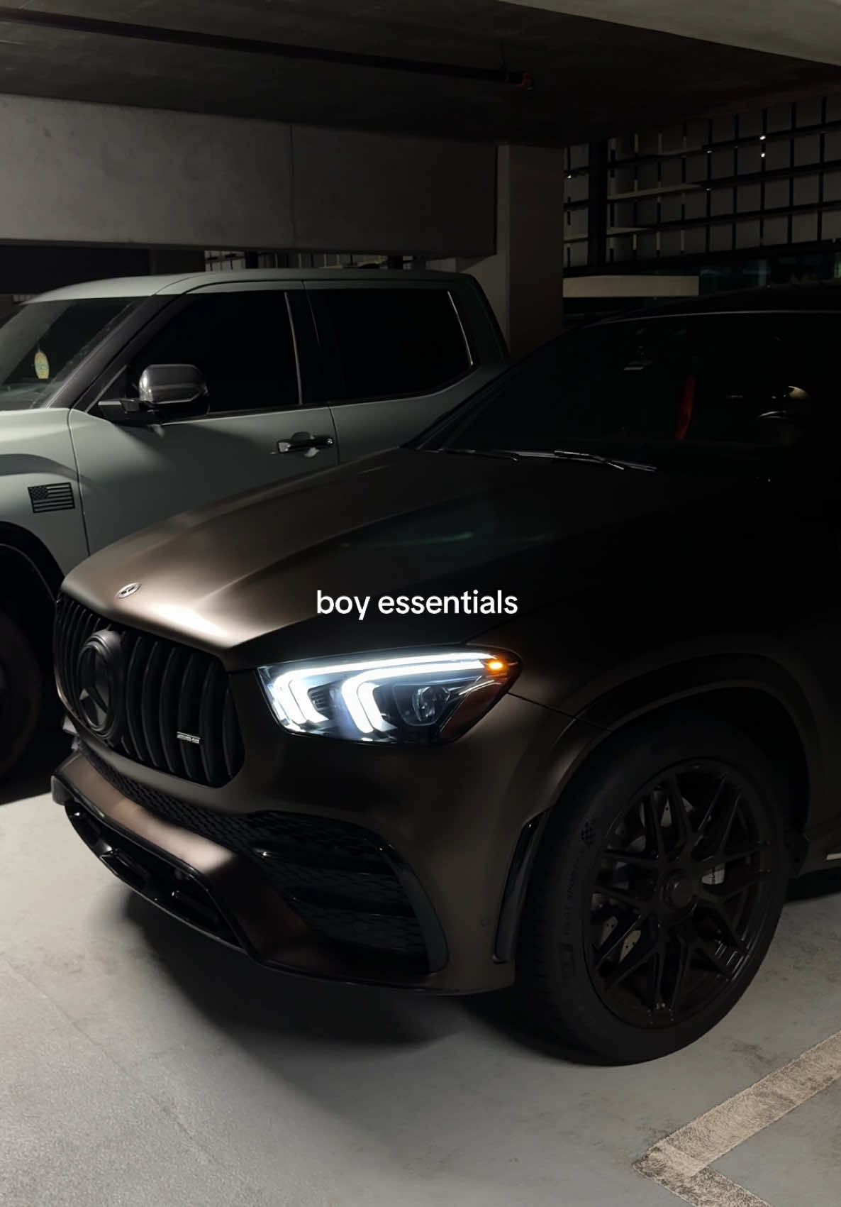 boy essentials💆🏻‍♂️ #Lifestyle #luxury #fyp #consumerism 
