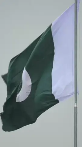 اے وطن تجھ سے اک نیا عہد وفا کرتے ہیں #pakistanzindabad #pakistanarmy 