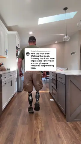 Replying to @Lucas  It also takes a proper foundation aka good prosthetics that are appropriate and setup correctly- but this is how. #Limblossboss #dreamteamprosthetics #myleglesslife #amputee #bilateralstrong #doubleamputee #amputee #prosthetic 