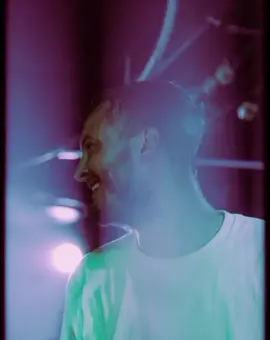 طفيتي نوري لسة في عيوني مبتختفيش صوتك ندهني لية من مفيش  #marwanmoussa #مروان_موسي #foryou #virl #rap3arb #tiktokviral #foryoupage 