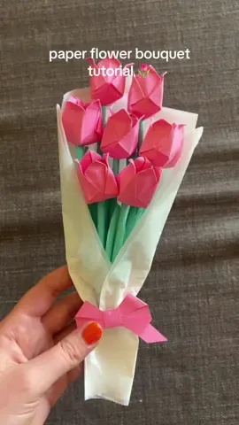 DIY paper tulip bouquet - slow and detailed tutorial (perfect gift for her) #paperflowers #papertulip #origami #diygift #paperbouquet #giftideas #DIY #giftforher (paper gift, the cutest gift, Mother’s Day gift, diy bouquet, paper flowers tutorial, cute gift) 