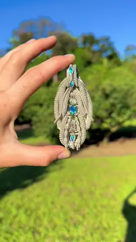 NU amulet I made jus in time for the nu moon 🩵🦋 trying out some different design ideas 💡 #wirewrap #nature #artist #selftaught 
