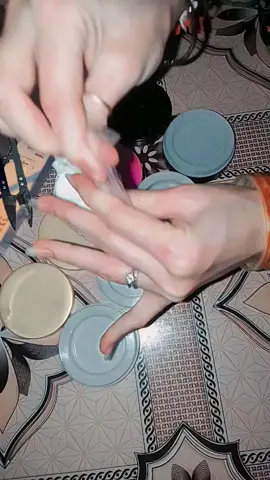 hath pairo ki cream available hai 💗🦋👀#viralvideotiktok #foryou #foryoupage #song #expression #standwithkashmir #bhuran__tv 