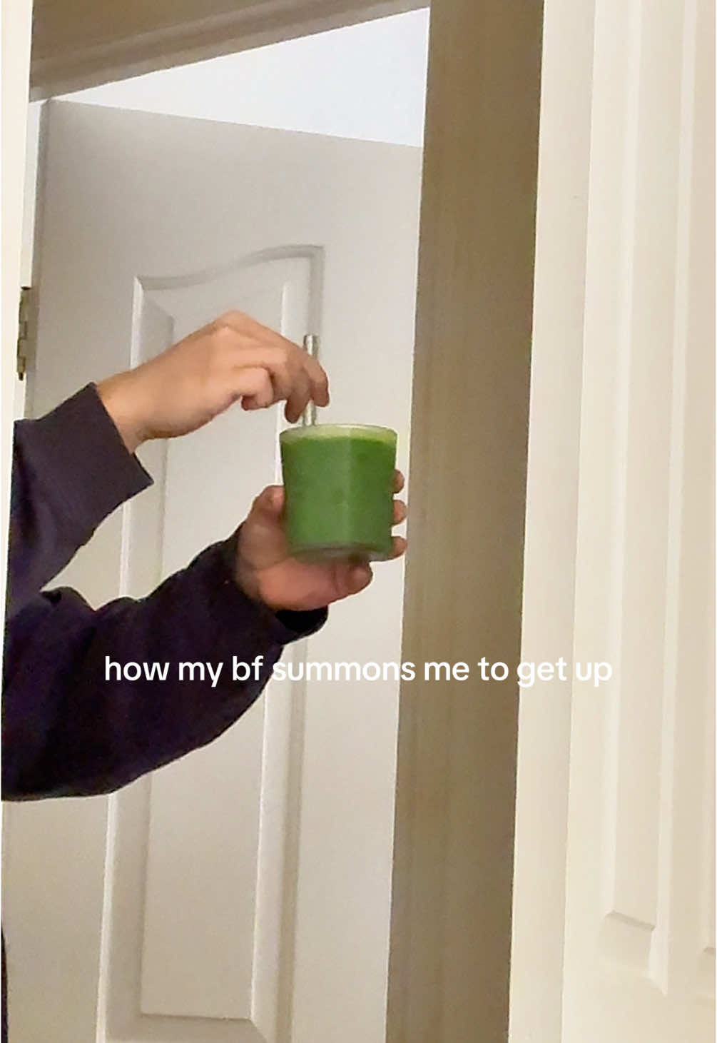 got me and rosie girl up  ib: @natalieevanhorn  #matcha #matchalatte #fyp #sipswithtiff #sundayscaries 