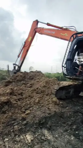 #hitachi #storyexcavator #fyp #alatberat #kuli#proses 