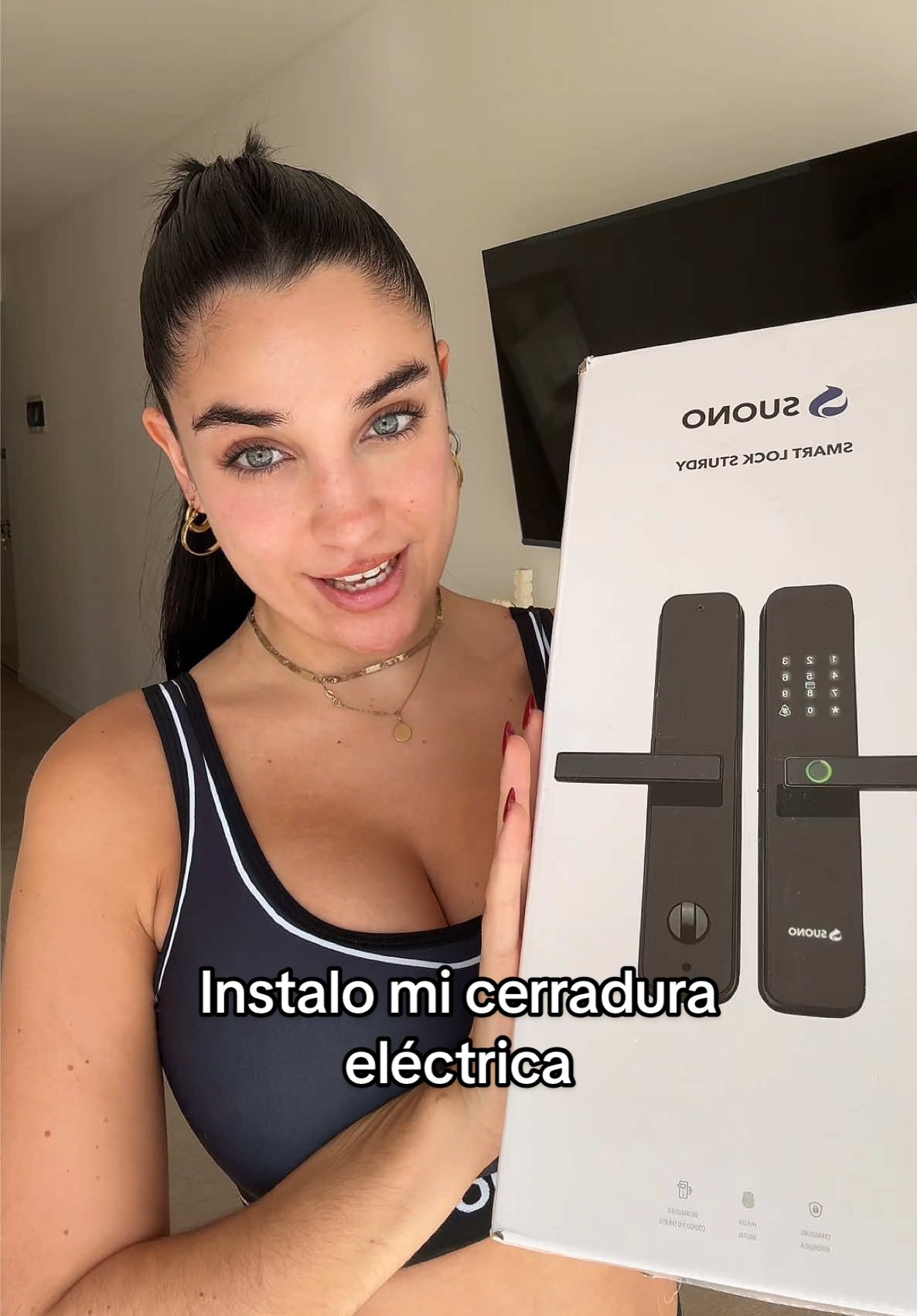 Instalando mi cerradura electrónica de @Suono 🚪 la ameeee💋💋💋💋💋💋💋💋 #cerraduraelectrónica #fyp #cerradurasinteligentes 