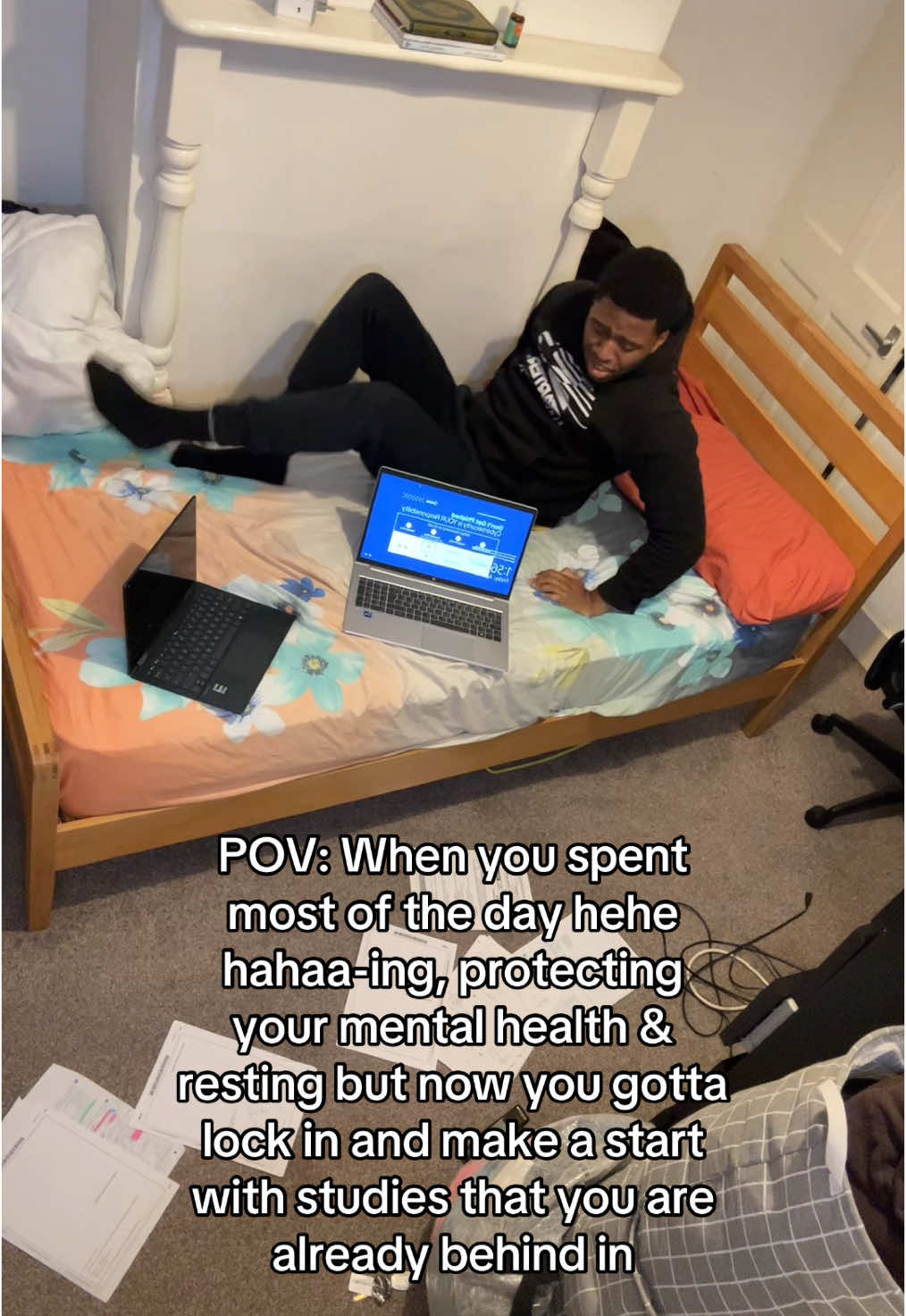 I keep telling myself i work better under pressure 🤡 #relatable #pov #funnytiktok #comedyvideo #viralvideos #studentlife #schoollife #collegelife #studywithme #studytok #academiccomeback #studentproblems #studentstruggle 