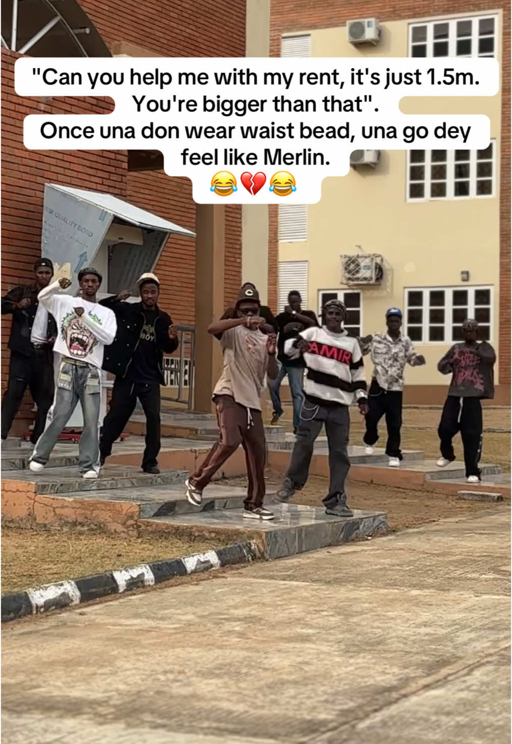 Female Merlin 😂💔 Dc me w/: @BIG_TRECKER🥷 @DatTurbanBwoy👳🏽‍♀️🖤 @JÏGGŸ🌴🪐 @iambankee @𝐑𝐔𝐃𝐘 🥷🏽🥇🇳🇬 @Mark_dipson🥷🌴 @Unusual_Cisco🦋 