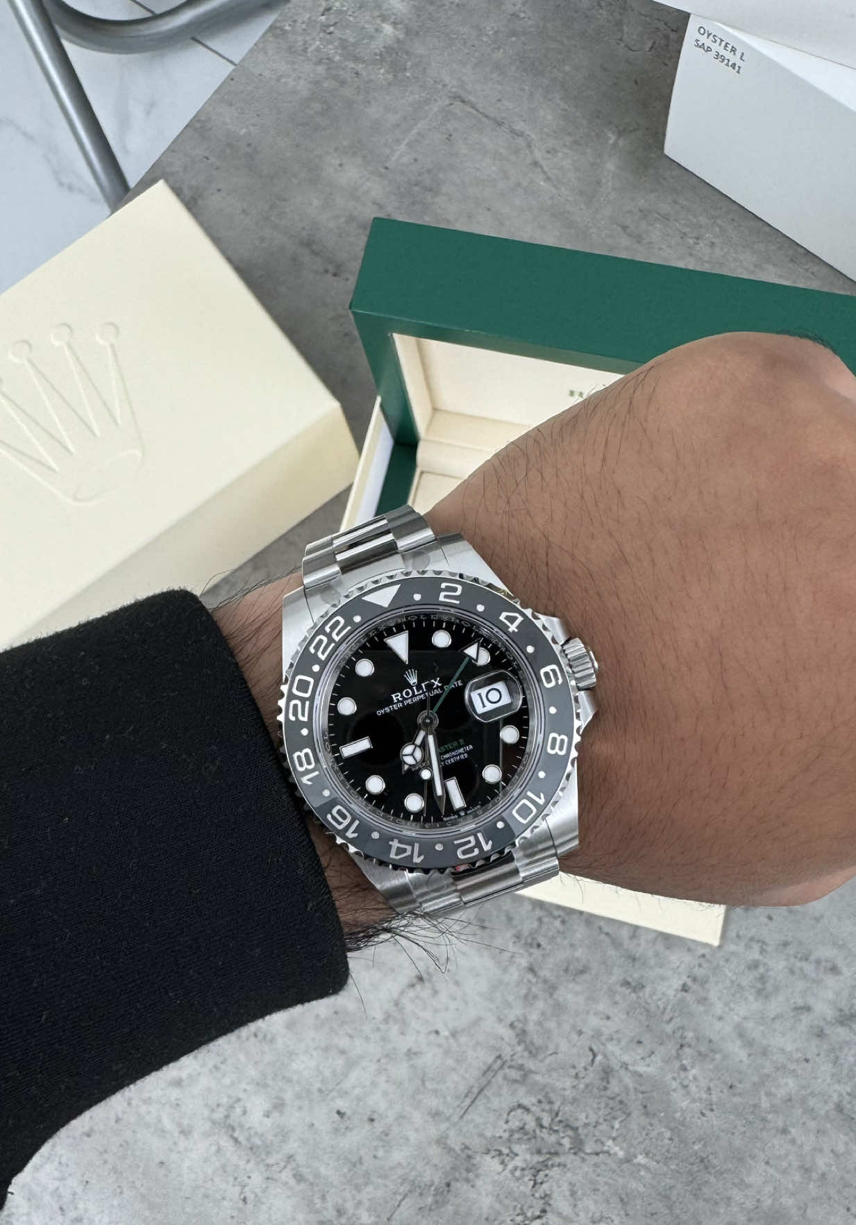 ROLEX GMT-Master II ‘Bruce Wayne’🦇 #rolex #brucewayne #Lifestyle #rolexwatch #luxurywatches #watches #watchtok #rolexgmt #trending #gmtmaster2 #watchlover 