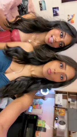 ❤️💙 #lesbiansoftiktok #wlw #brown 