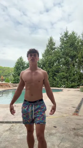 Great out! #poolparty 