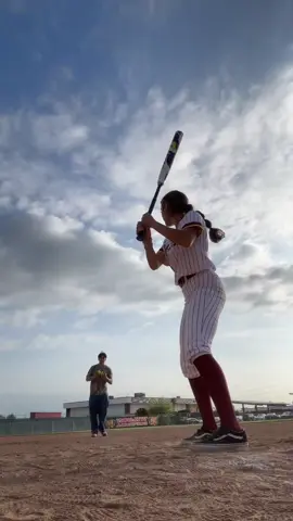 PROM 💙 #seniorprom #imtheathleticone #cleantransition 