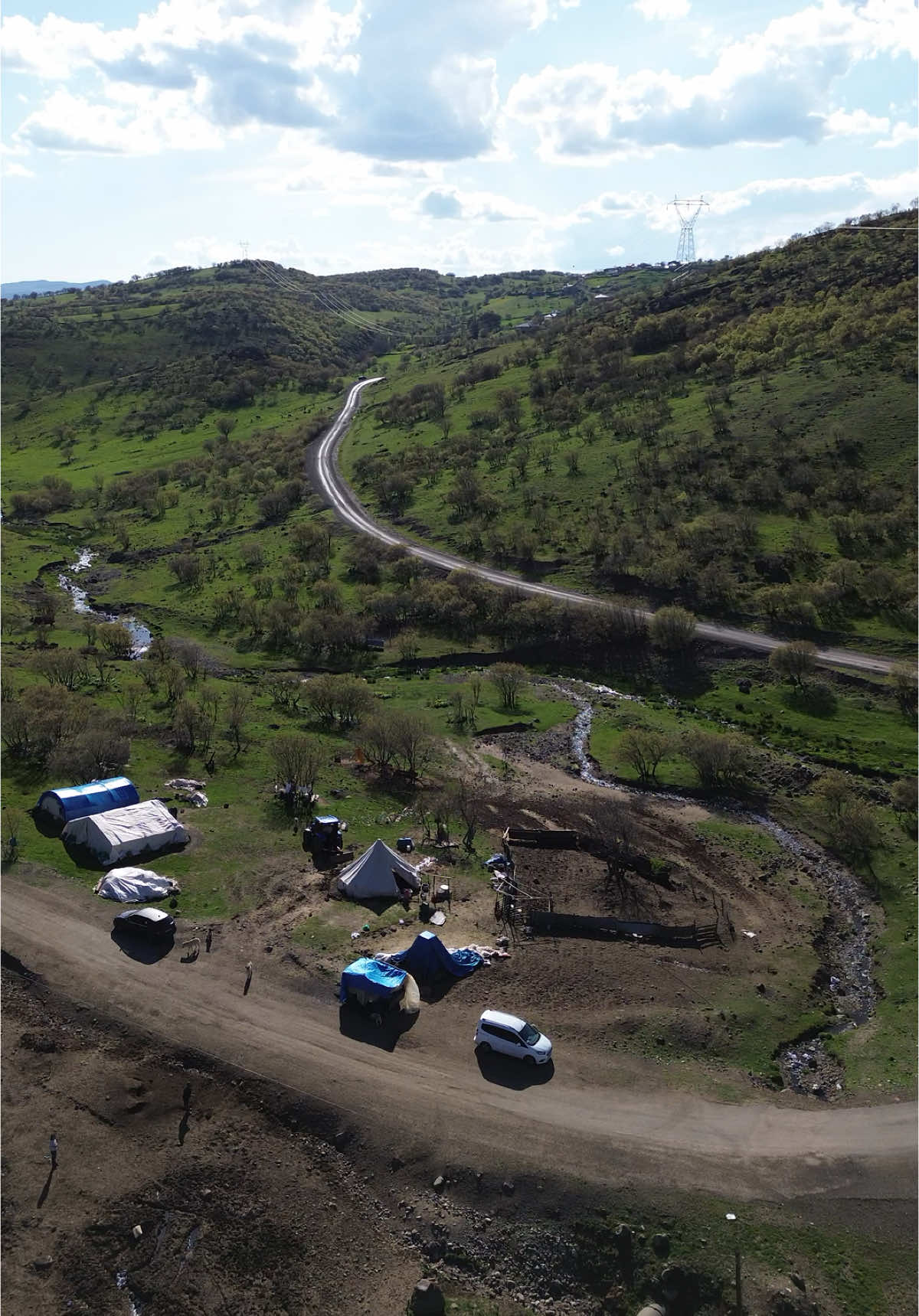 ⛰️⛰️  . . . . . . . . . . . . #karakoçan #dep #keşfet #keşfetteyizzz #koçyigitler #fypp 