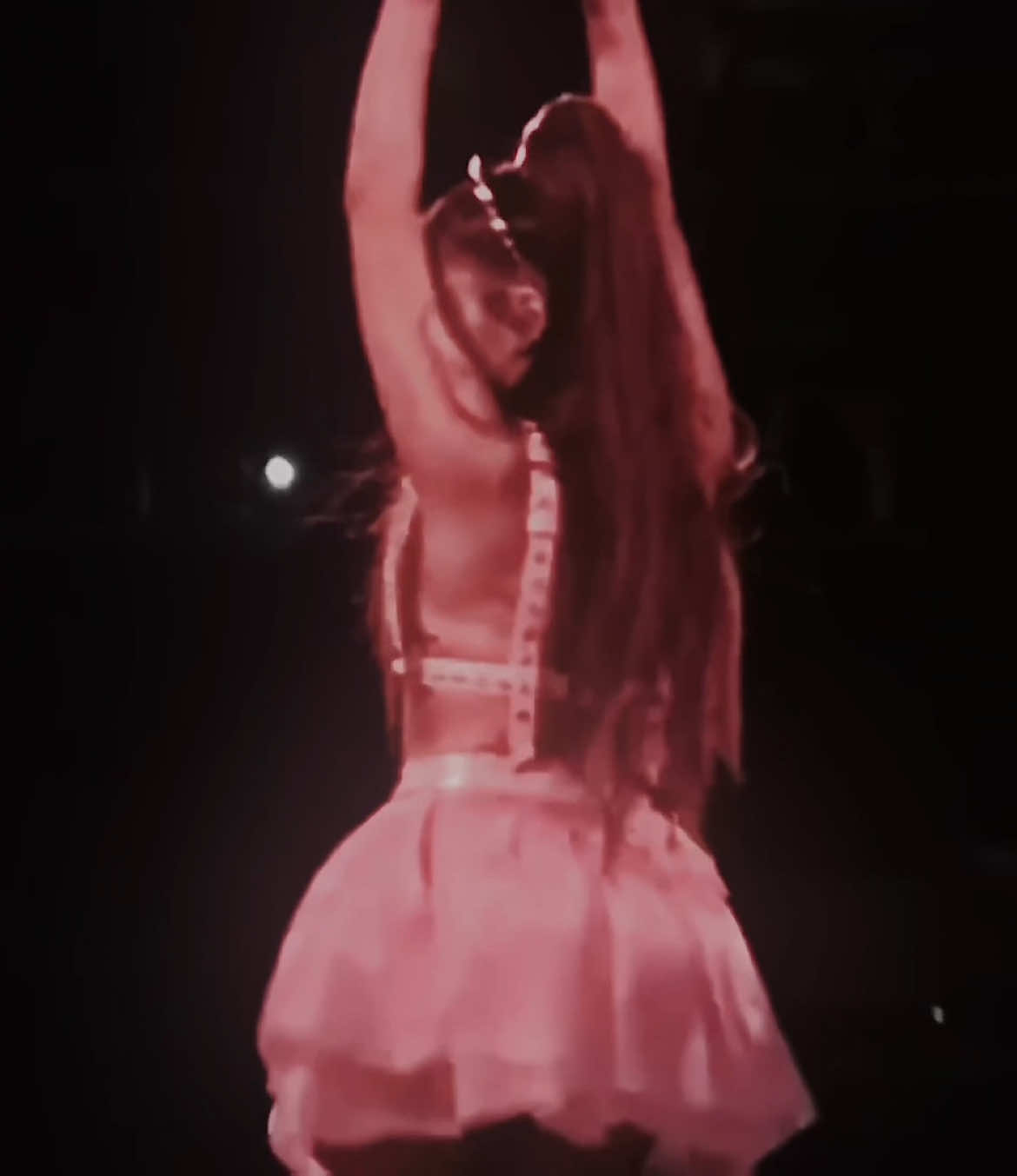 #ARIANAGRANDE :: movimentando vai ari cavalona 😝 | bem simples pq de domingo flopa | scp sceneagb | cc/pc r.e.m.presets | ac .whoiskah | #foryoupage #foryou #viral #arianagrande @arianagrande 