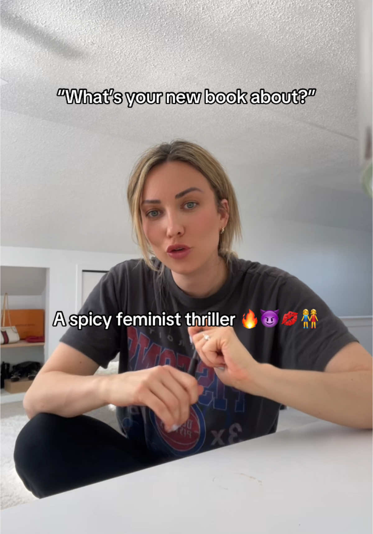 Not your mother’s book club read ⛓️😈🔥#SuburbanWomxn #writersoftiktok #BookTok #thrillerbooks #authorsofbooktok #authorsoftiktok #thrillerbooktok #wlw #wuhluhwuh 
