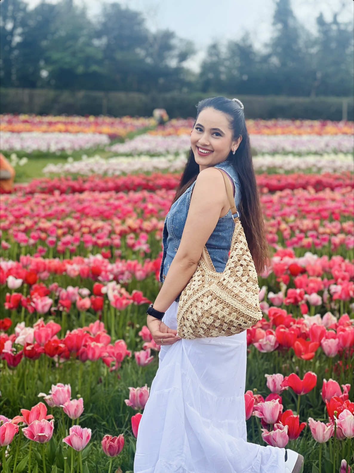 That feminine urge to feel pretty around 💐🌷#foryou #foryourpage #elinakhanal #trending #tiktoknepal #tiktoknepalofficial #creatorsearchinsights #tulipfest #tulleysfarm #unitedkingdom 