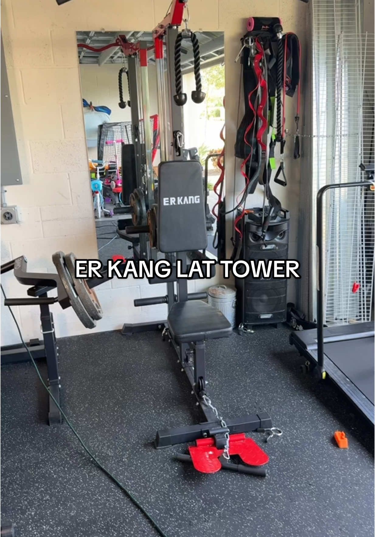 This lat tower is OP #erkang #lattower #homegym #GYM #exerciseathome #exerciseequipment #tiktokshoprestock 