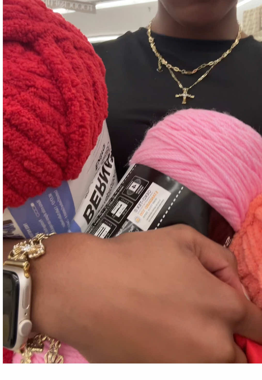 come with me yarn shopping!! #crochet #yarnshopping #joannfabrics #yarn #crochettiktok 