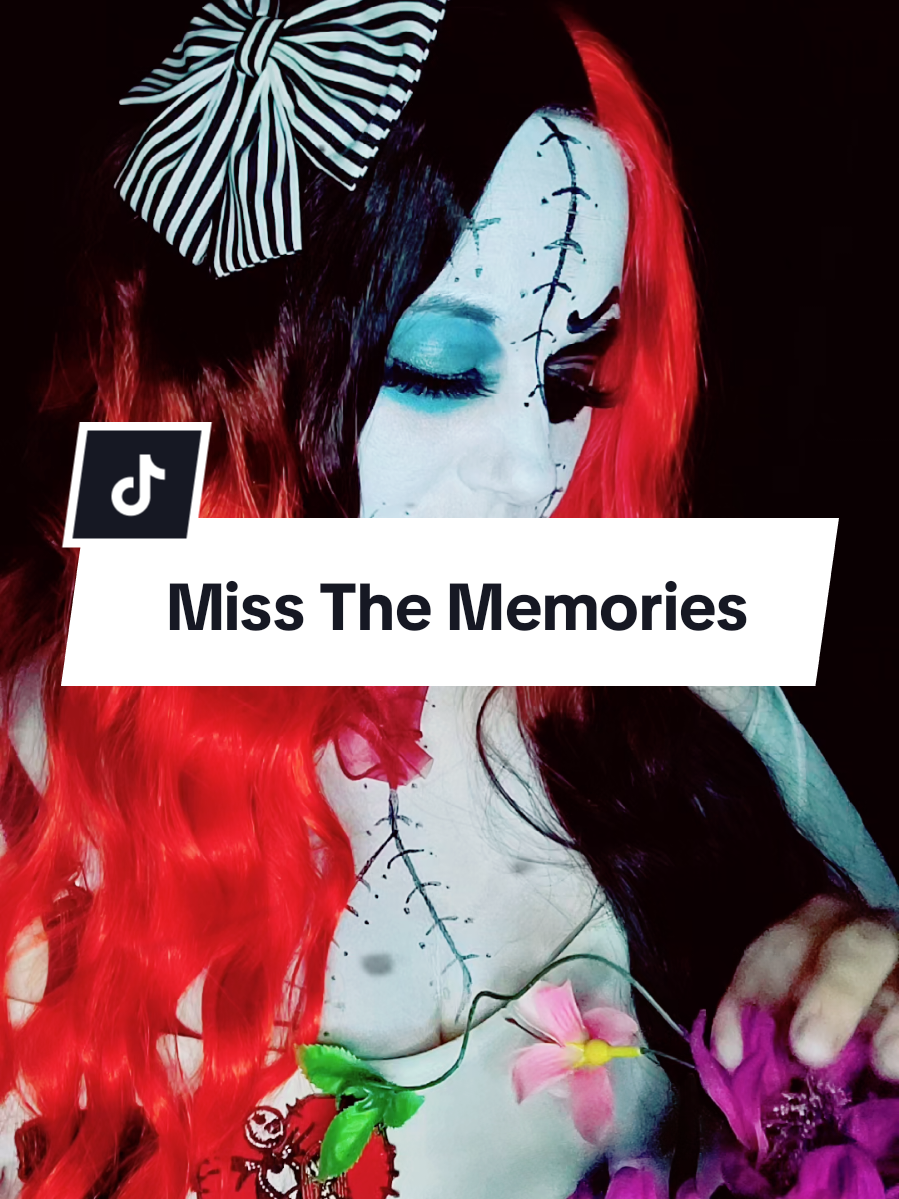 #Lydia🥀🖤 #🎃the_haunted🎃 #freakshowmafia🥀 #🔥devilsrejects🔥 #🔮mystikalsouls🔮 #Kiss_of_Darkness #Deadmans_Wonderland 