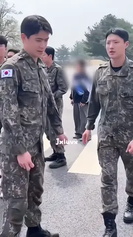ganteng banget tentara jaehyun 🫡 😎  #jaehyun #jungjaehyun 