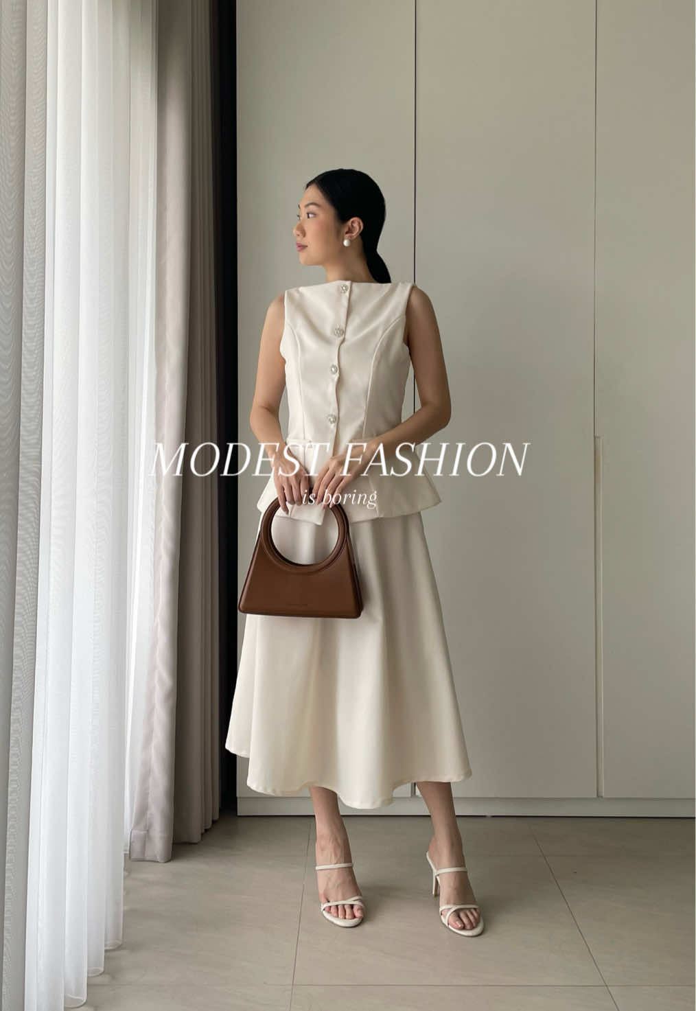 proof dressing modest doesn’t have to be boring ft. @TAVIA THE LABEL                                              #coords #coordset #setoutfit #elegant #chicstyle #chiclook #modestfashion #modesty #modestwear #modestoutfits #modestoutfit #modestclothing #modestlook #outfitmodest #outfitngantor #officeoutfit #chicsimple #elegantstyle #elegantoutfit #vestoutfit #elegantlady #minimalist #posh #minimaloutfit #minimaloutfitinspo #outfitideas #outfitinspo 