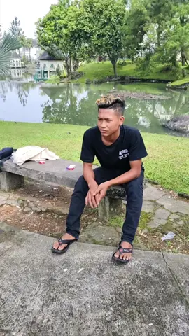 Di tinggal do’a sebentar udah lenyap aja